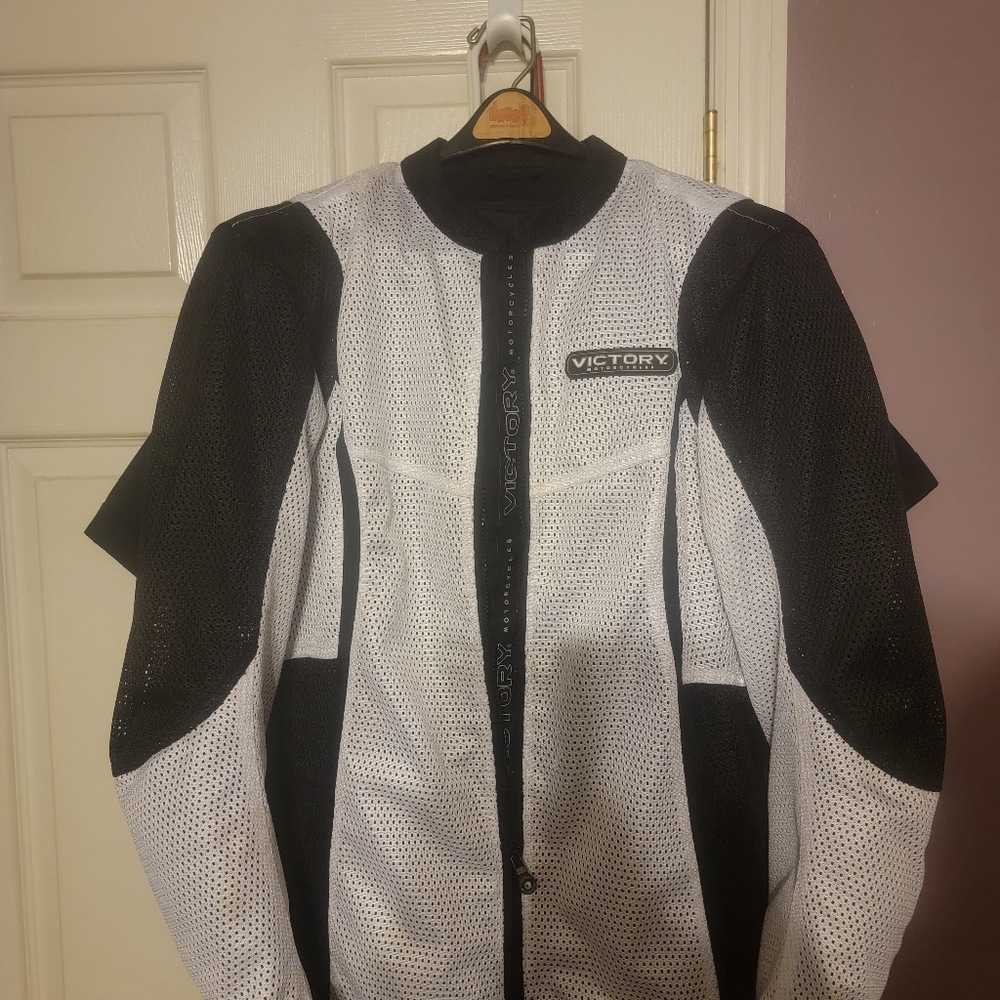 Victory Motorcycle Jacket - Picture 2 of 3